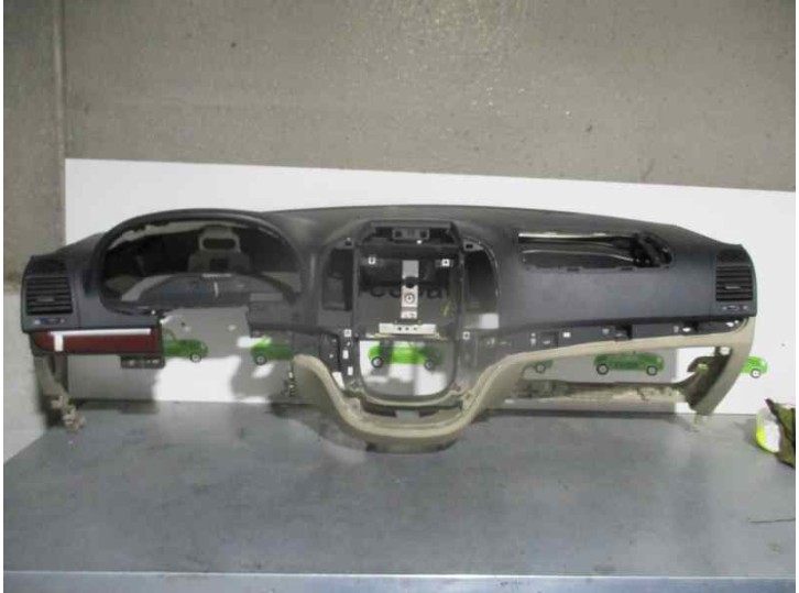 Recambio de salpicadero para hyundai santa fe (bm) 2.2 crdi cat referencia OEM IAM 847102B001J9 NEGRO 
