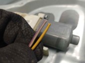 Recambio de elevalunas delantero derecho para ford focus berlina (cap) 1.8 tdci turbodiesel cat referencia OEM IAM 4M51B203A28BF