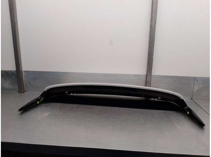 Recambio de aleron trasero para renault captur ii 1.0 tce bivalent. gasolina / gpl referencia OEM IAM 960308073R  