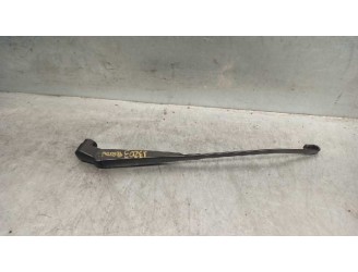 Recambio de brazo limpia trasero para toyota prius (nhw30) 1.8 16v cat referencia OEM IAM 8524147040 