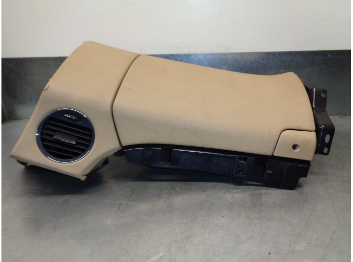 Recambio de guantera para mercedes-benz clase cls (w219) 3.5 v6 cat referencia OEM IAM A21968006878L22 A21968000988L22 