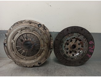 Recambio de kit embrague para renault megane ii berlina 5p confort authentique referencia OEM IAM 701951 701951 VALEO