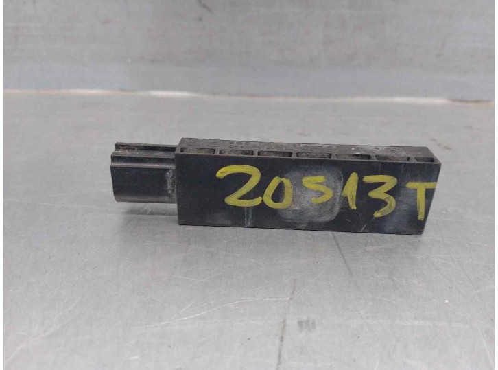 Recambio de antena para seat leon (5f1) 1.4 16v tsi referencia OEM IAM 5Q0962131 5FA17166930 HELLA