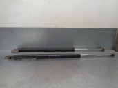 Replacement boot / tailgate dampers for Hyundai H1 2.5 Turbodiesel OEM IAM reference 817804A040 