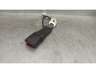 Recambio de enganche cinturon para toyota prius (nhw30) 1.8 16v cat referencia OEM IAM 7324047140C0  