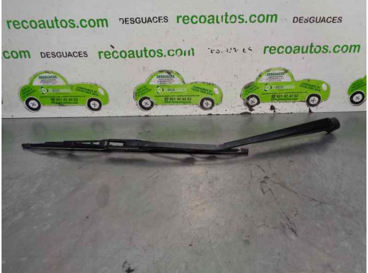 Recambio de brazo limpia trasero para toyota corolla (e11) 1.4 16v cat referencia OEM IAM 