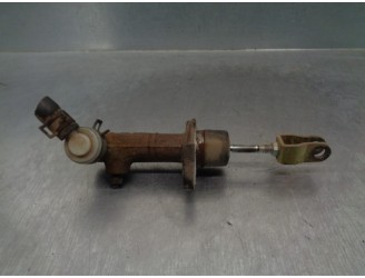 Replacement clutch pump for Hyundai H1 2.5 Turbodiesel OEM IAM reference 416004A000 