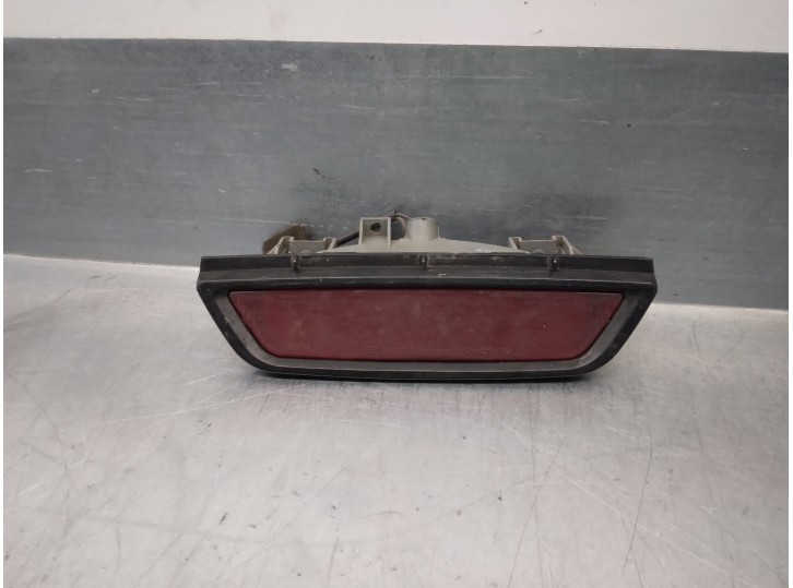 Recambio de luz central de freno para kia pregio ii (tb) (2004 =>) 2.5 referencia OEM IAM 0K76B51580DND  