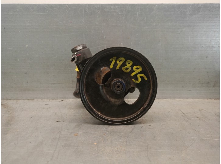 Recambio de bomba servodireccion para hyundai h 1 2.5 turbodiesel referencia OEM IAM 571004A010 YSCK29 YOUNG SHIN