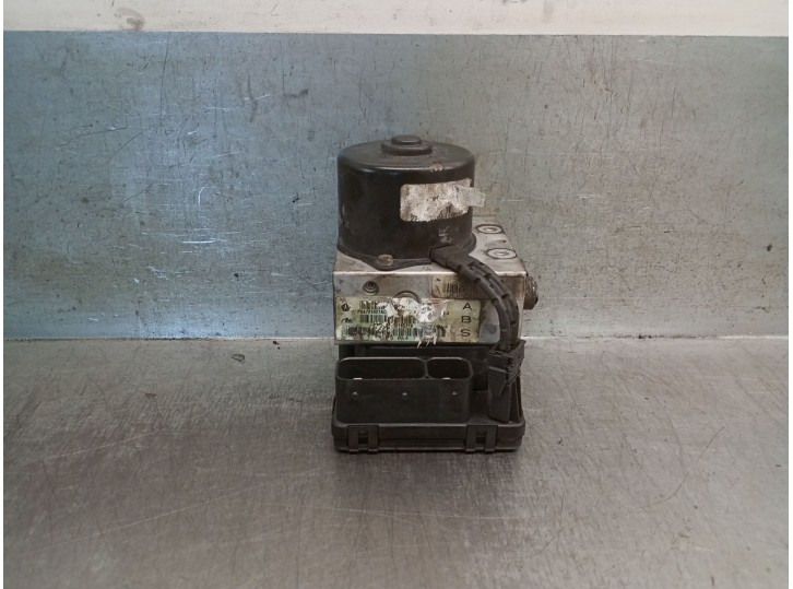 Recambio de abs para chrysler voyager iv (rg, rs) 2.5 crd referencia OEM IAM 04686702AA 5018252AA ATE