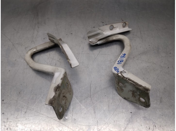 Recambio de bisagra capot para kia pregio ii (tb) (2004 =>) 2.5 referencia OEM IAM 0K7AA52410 