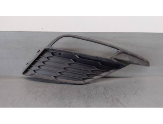 Replacement right bumper grille for Seat Leon (5F1) 1.4 16V TSI OEM IAM reference 5F0853666G 