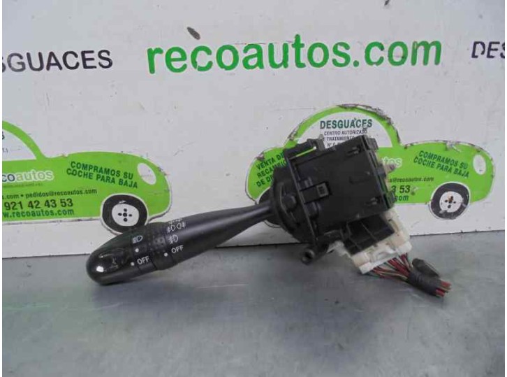 Replacement light switch for Toyota Corolla (E12) 2.0 turbodiesel CAT OEM IAM reference 02190179712 