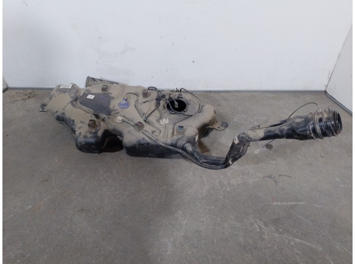 Recambio de deposito combustible para renault captur ii 1.0 tce bivalent. gasolina / gpl referencia OEM IAM 172037366R 172037446