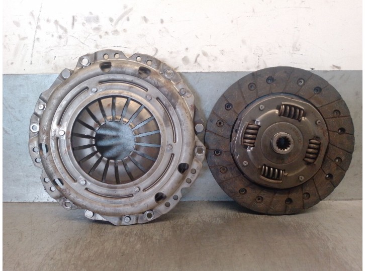 Recambio de kit embrague para opel zafira b furgoneta/monovolumen (a05) 1.8 van (m75) referencia OEM IAM 55562026 666351 SACHS