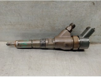 Recambio de inyector para citroën xsara picasso (n68) 2.0 hdi referencia OEM IAM 9653594280 0445110076 BOSCH