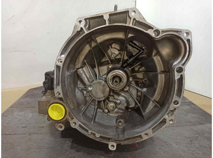 Recambio de caja cambios para ford focus berlina (cak) ambiente referencia OEM IAM XS4R7002AD S6TC18J08001550 