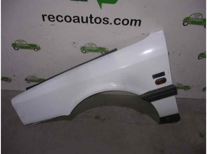 Recambio de aleta delantera izquierda para renault 21 berlina (b/l48) 1.8 referencia OEM IAM 7751465515 BLANCA 
