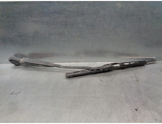 Recambio de brazo limpia trasero para land rover defender (ld) 2.5 tdi referencia OEM IAM PRC8558 