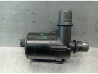 Recambio de bomba agua para peugeot 3008 i monospace (0u_) 2.0 hdi hybrid4 (0urhca) referencia OEM IAM 9674357480  702059130