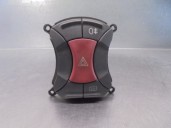 Replacement hazard warning switch for Fiat Doblò Cargo (223) 1.3 55kW OEM IAM reference 7354198640 