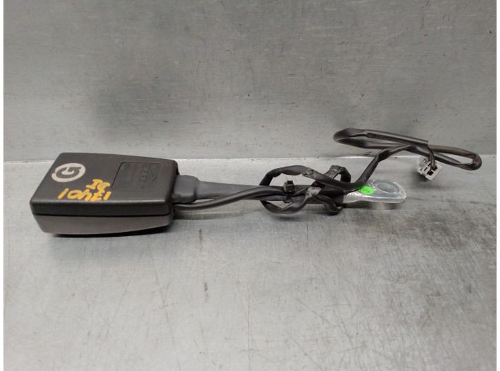 Recambio de enganche cinturon para lancia musa (184) 1.3 jtd 16v referencia OEM IAM 1001395  