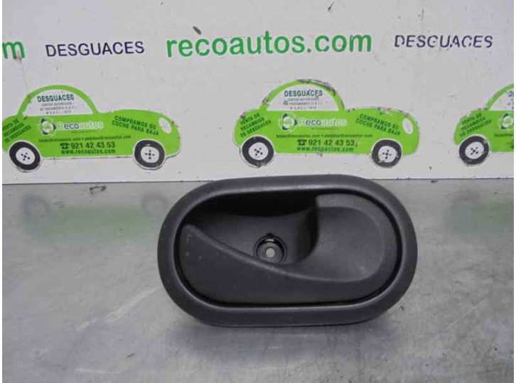 Recambio de maneta interior delantera derecha para renault kangoo 1.5 dci diesel referencia OEM IAM 8248310580  