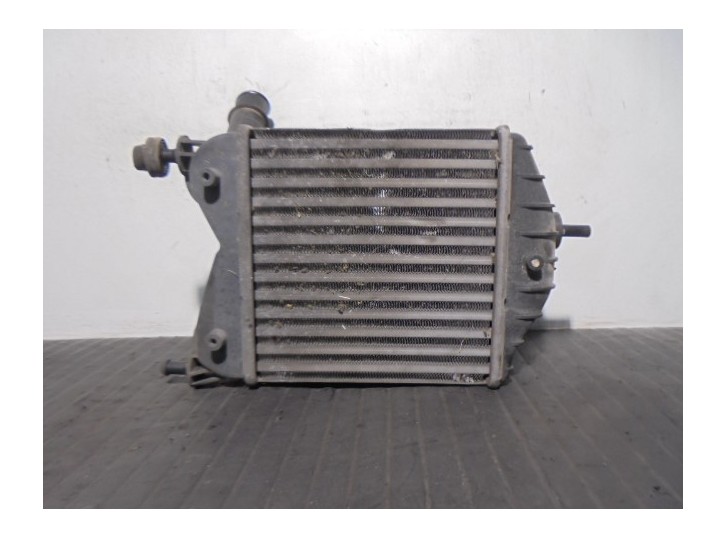 Recambio de intercooler para lancia musa (184) 1.3 jtd 16v referencia OEM IAM 46836770 847850000 JDEUS