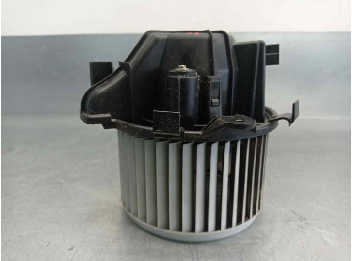 Recambio de motor calefaccion para fiat stilo multi wagon (192) 1.6 16v cat referencia OEM IAM 71736003  