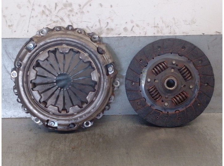 Recambio de kit embrague para citroën c4 coupé (la_) 1.6 16v referencia OEM IAM 2050R4 2050R4 VALEO