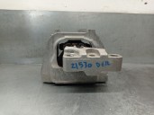 Replacement engine mount for Skoda Karoq (NU7, ND7) 1.6 TDi OEM IAM reference 5WA199262G 5WA199262G 