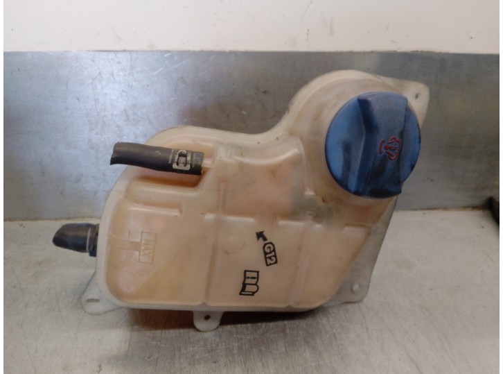 Recambio de deposito expansion para chrysler voyager (rg) 2.5 crd cat referencia OEM IAM 8D0121403L 8D0121403L 