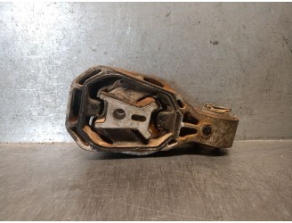 Recambio de soporte motor para mercedes-benz cla (c118) cla 200 d (118.312) referencia OEM IAM A2472400400 A2472400400 