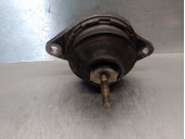 Replacement engine mount for Audi 100 Sedan (443) 2.2 OEM IAM reference 443199381C 443199382 