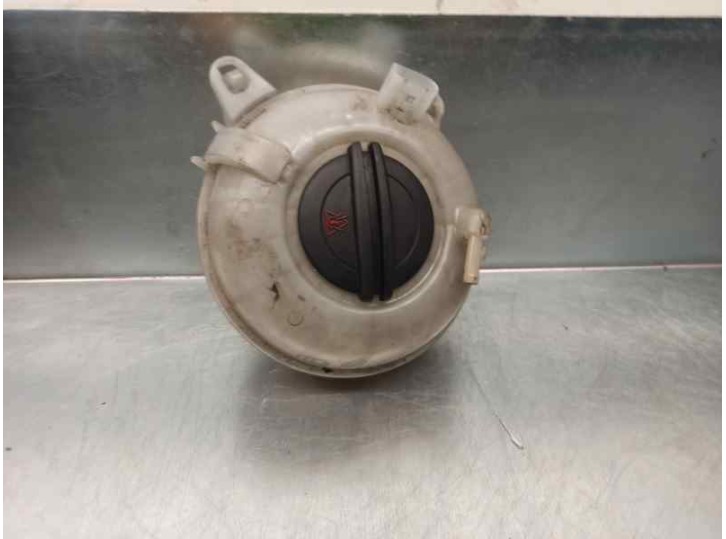 Recambio de deposito expansion para seat leon st (5f8) 2.0 tdi referencia OEM IAM 5Q0121407G  