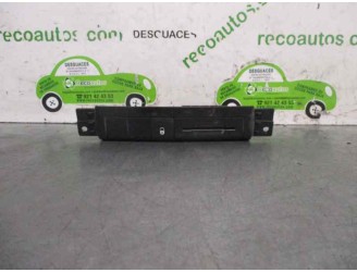 Recambio de mando para peugeot 207 sw sport referencia OEM IAM 965671377  