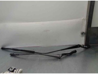 Recambio de brazo limpia delantero derecho para opel corsa e 1.4 16v cat (b 14 xel / ldd) bivalent. gasolina / gpl referencia OE