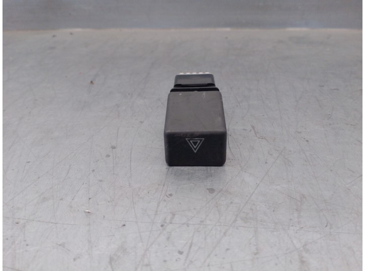 Recambio de warning para renault 5 (b/c40) 1.0 referencia OEM IAM 7700766424 2794H7 