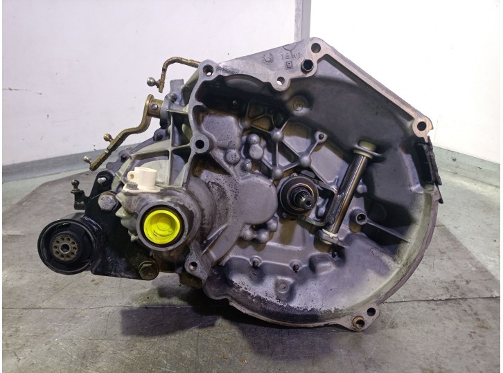 Replacement gearbox for Citroën AX (ZA-_) 11 OEM IAM reference 2CA67 2205FA 048220