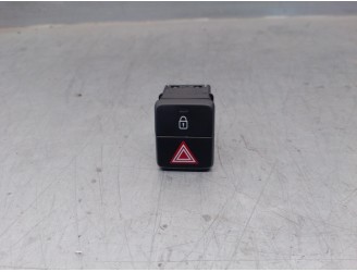 Recambio de warning para hyundai i20 1.0 tgdi cat referencia OEM IAM 93790C79004  