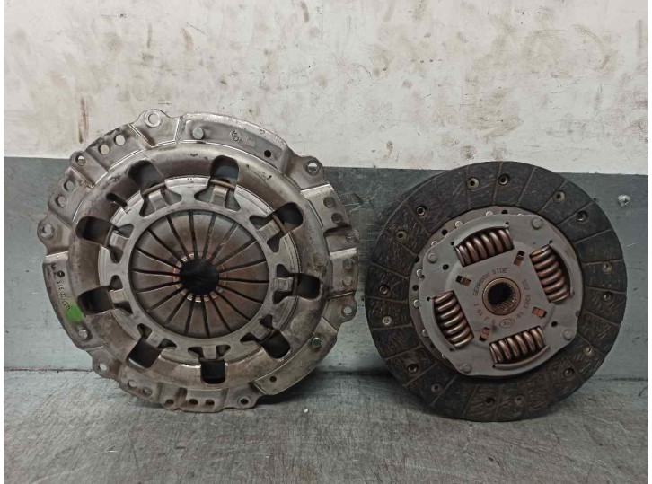 Recambio de kit embrague para renault kangoo (f/kc0) 1.5 dci diesel referencia OEM IAM 122032410 322038310 LUK
