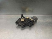 Recambio de motor elevalunas delantero derecho para seat leon st (5f8) 2.0 tdi referencia OEM IAM 5Q0959802B 0130822716 BOSCH