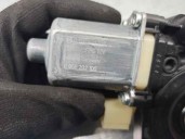 Recambio de motor elevalunas delantero derecho para seat leon st (5f8) 2.0 tdi referencia OEM IAM 5Q0959802B 0130822716 BOSCH