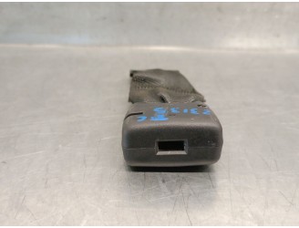 Recambio de enganche cinturon para toyota yaris cross (mxp_) 1.5 hybrid a las 4 ruedas (mxpj15) referencia OEM IAM 73380K0010 73