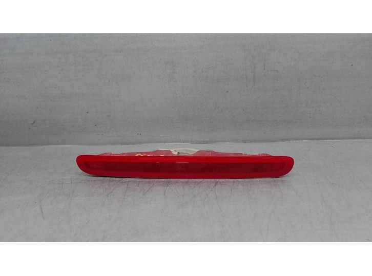 Recambio de luz central de freno para renault laguna ii (bg0) 1.9 dci diesel referencia OEM IAM 8200002496  