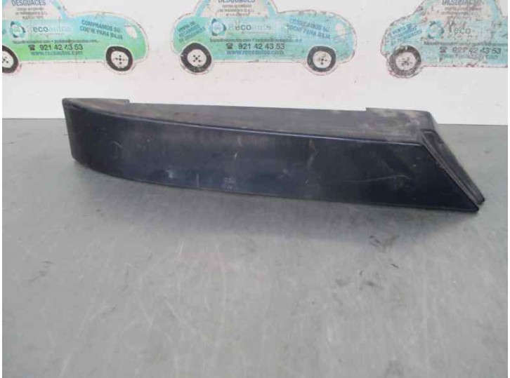 Recambio de molduras traseras para ford mondeo berlina (gd) 1.8 turbodiesel cat referencia OEM IAM 96BBA403009  