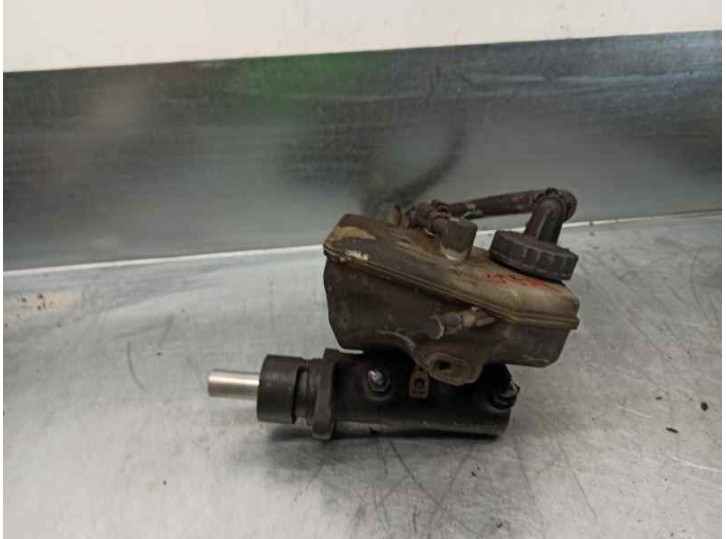 Recambio de bomba freno para citroën jumpy 1.9 turbodiesel referencia OEM IAM 221575 0204221137 BOSCH