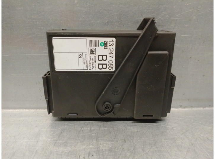 Recambio de centralita cierre para opel meriva a 1.7 16v cdti referencia OEM IAM 13247085 5WK48664G SIEMENS VDO