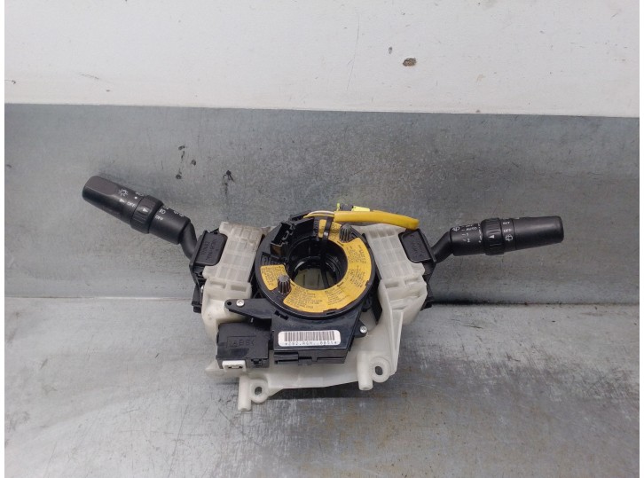 Recambio de mando luces para mazda 5 berl. (cr) 2.0 diesel cat referencia OEM IAM CC6817E675 BP4K661B1 