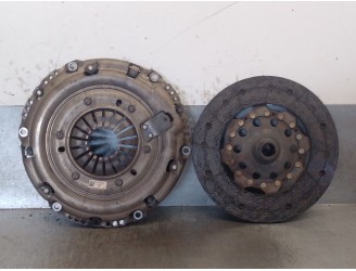 Recambio de kit embrague para renault renault master transpol iii master transpol referencia OEM IAM 302054176R 302057479R LUK